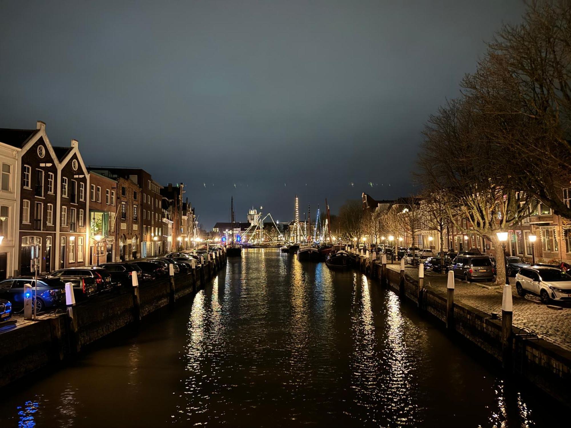 Apartment Lange Geldersekade 3, Dordrecht 80 M2 Luaran gambar
